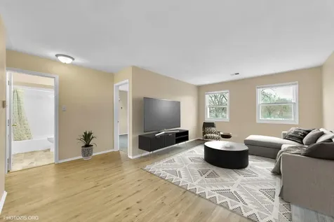 4032 216TH Street Matteson IL 60443