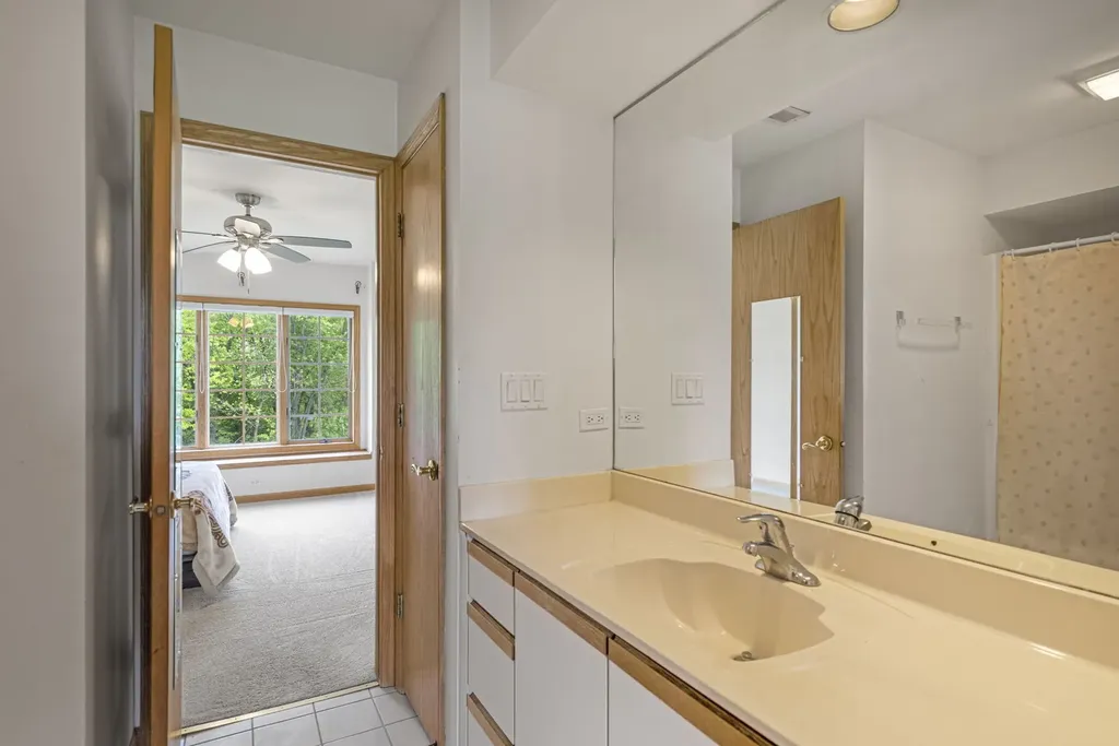 40322 North Golden Eagle Court Antioch IL 60002
