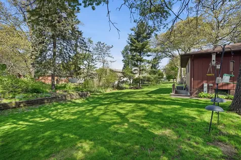 18070 Whitman Lane Lansing IL 60438