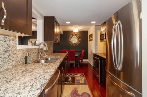 17W764 Lowell Lane Villa Park IL 60181