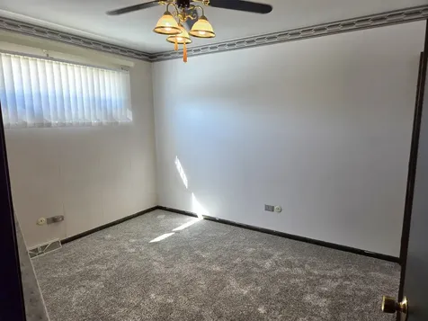 6839 Kingston Road Tinley Park IL 60477