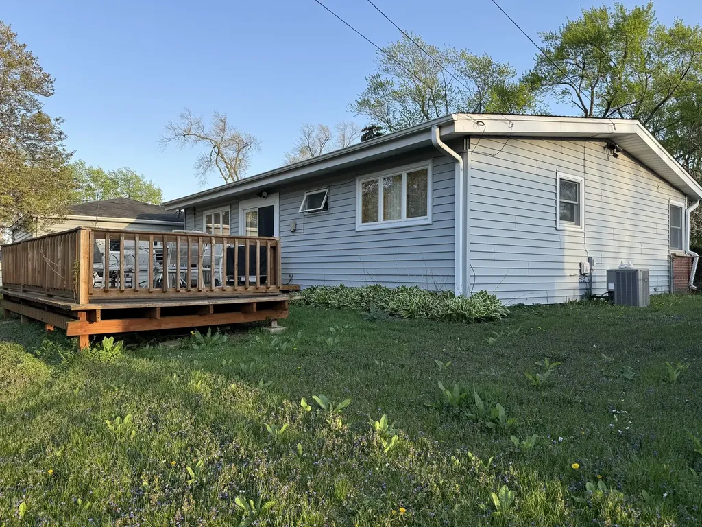 3920 Wren Court Rolling Meadows IL 60008