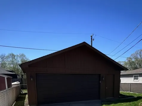 14238 South Manistee Avenue Burnham IL 60633