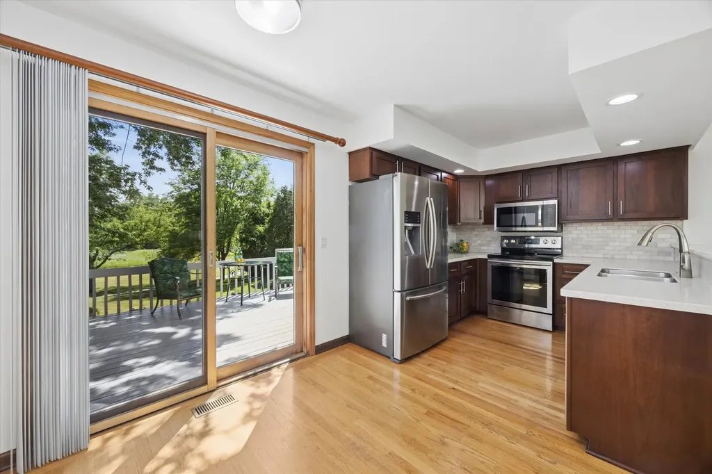2929 Northcreek Drive Woodridge IL 60517