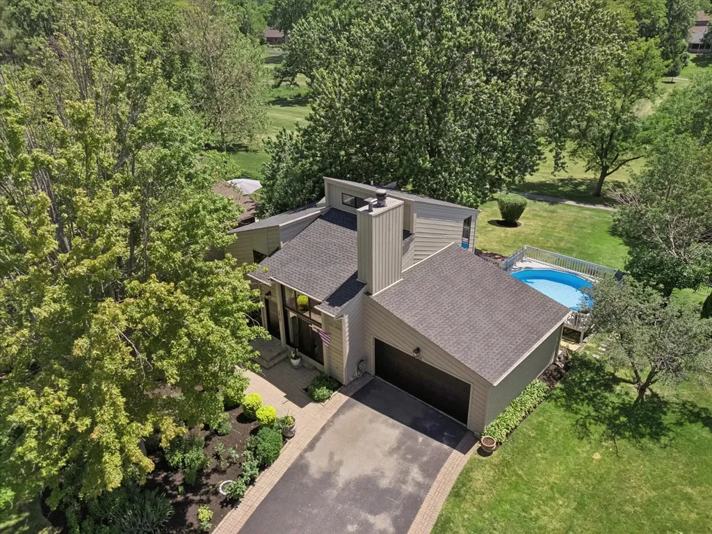 2929 Northcreek Drive Woodridge IL 60517