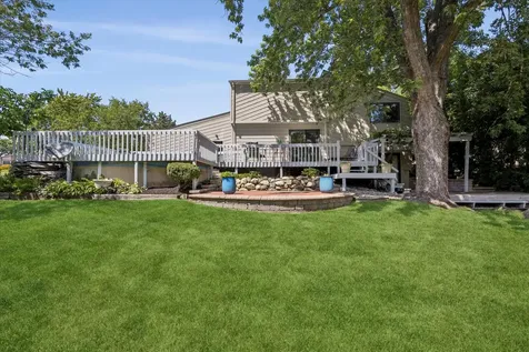2929 Northcreek Drive Woodridge IL 60517