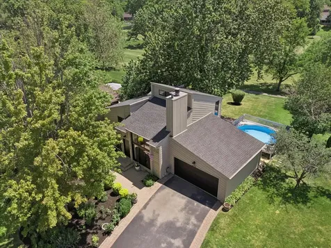2929 Northcreek Drive Woodridge IL 60517