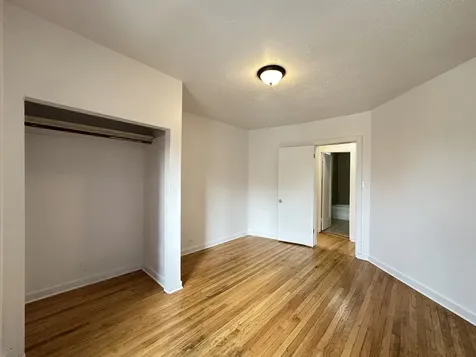 7149 South Constance Avenue Chicago IL 60649