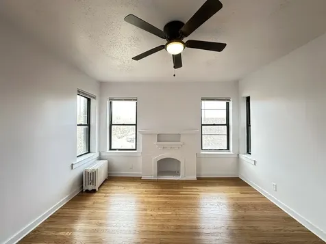 7149 South Constance Avenue Chicago IL 60649