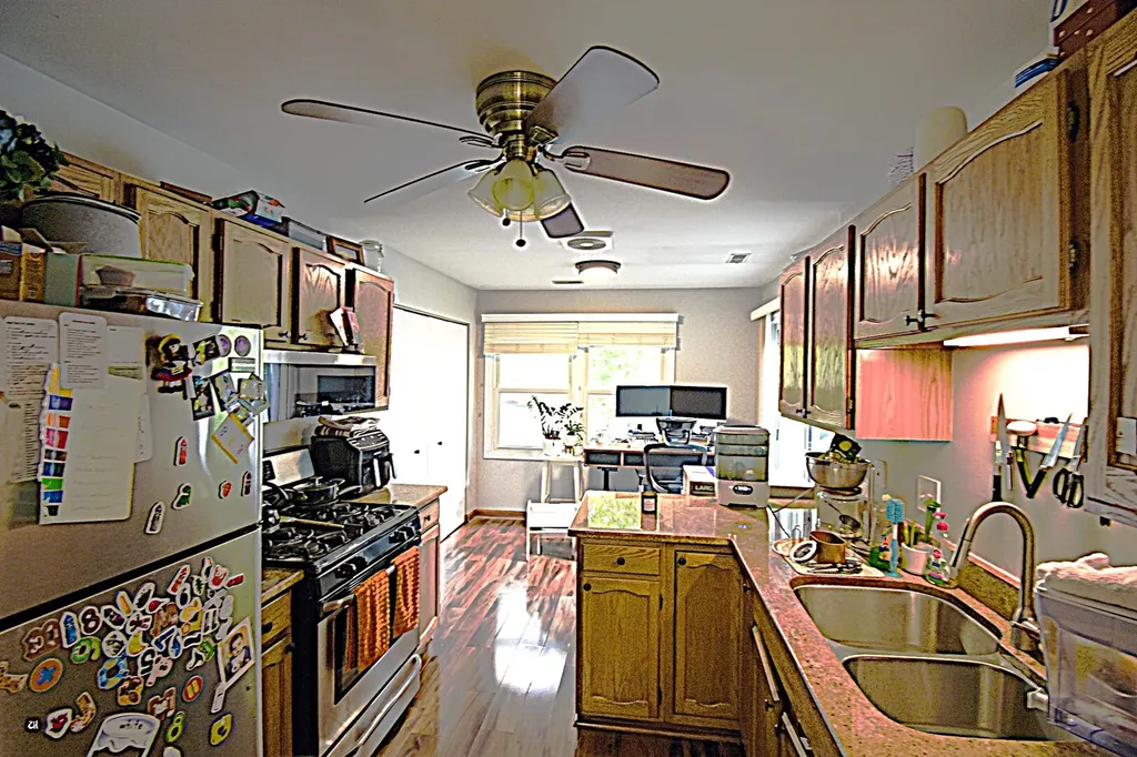 27W705 Windermere Road Winfield IL 60190