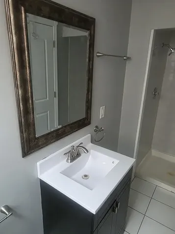 6926 South Paxton Avenue Chicago IL 60649