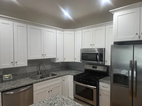6926 South Paxton Avenue Chicago IL 60649
