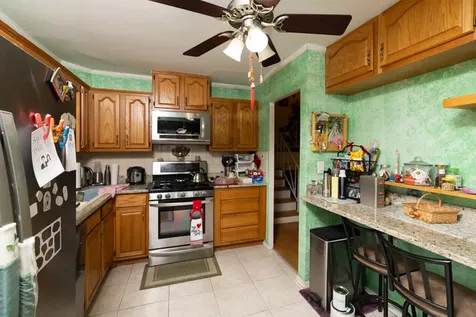2124 Westview Drive Des Plaines IL 60018
