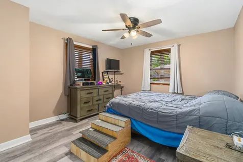 512 Chaney Street Crest Hill IL 60403