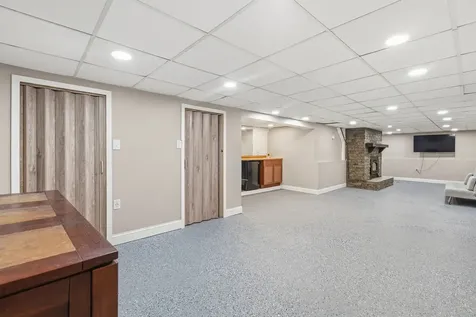 512 Chaney Street Crest Hill IL 60403