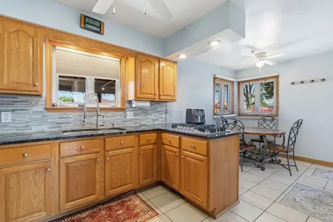 512 Chaney Street Crest Hill IL 60403