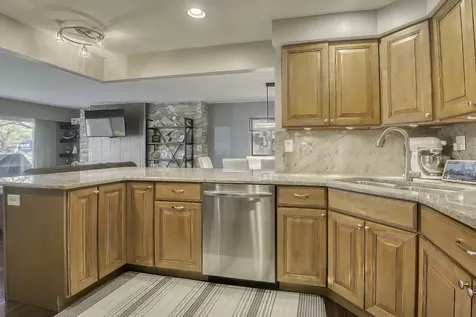 2 Oak Brook Club Drive Oak Brook IL 60523