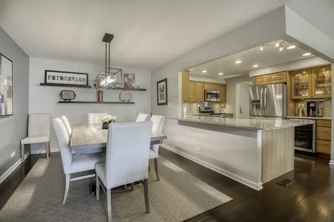 2 Oak Brook Club Drive Oak Brook IL 60523