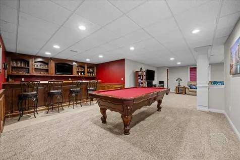 4N734 Blue Lake Circle St. Charles IL 60175