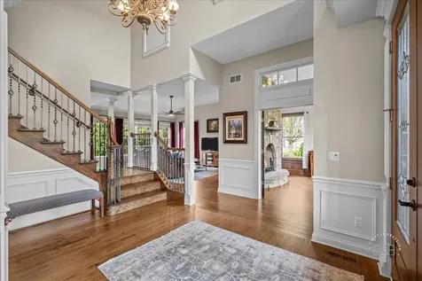 4N734 Blue Lake Circle St. Charles IL 60175