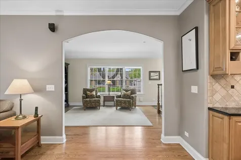512 Oak Street Libertyville IL 60048