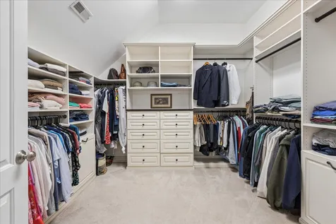 512 Oak Street Libertyville IL 60048