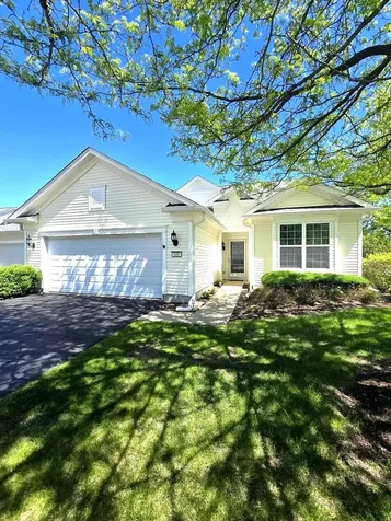818 Woodland Drive Shorewood IL 60404