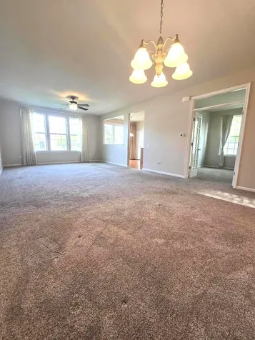 818 Woodland Drive Shorewood IL 60404