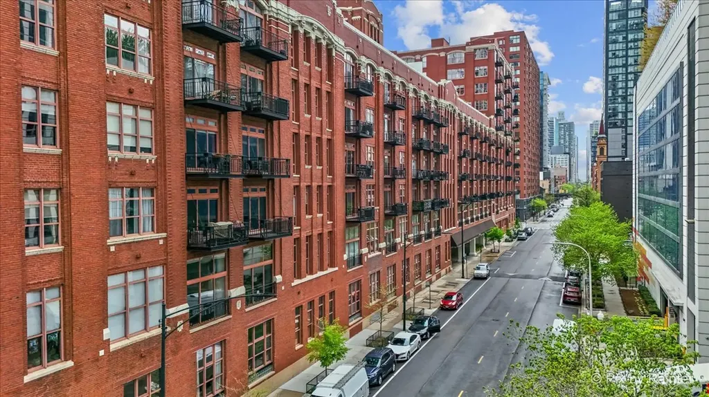 360 West Illinois Street Chicago IL 60654
