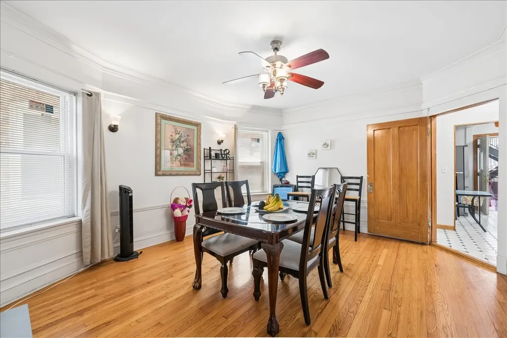 2629 West Winnemac Avenue Chicago IL 60625