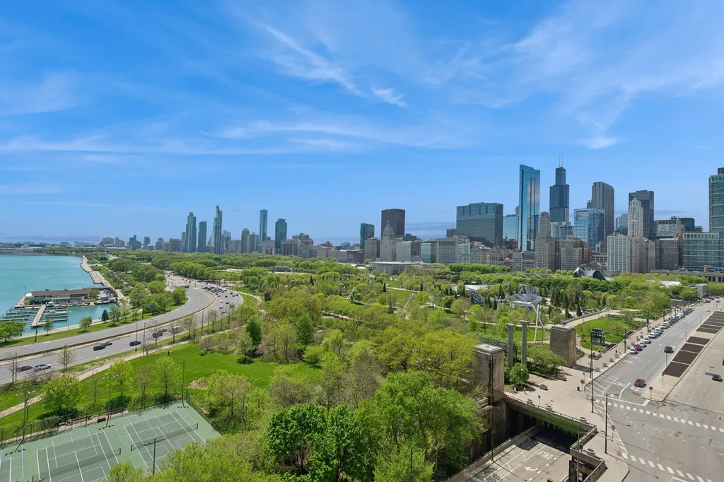 400 East Randolph Street Chicago IL 60601