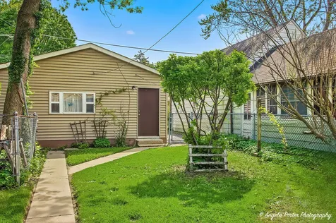 1233 Park Avenue North Chicago IL 60064