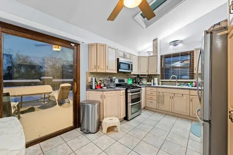 8058 Circle Drive Palos Hills IL 60465
