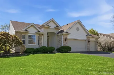 1502 Hartsburg Lane North Aurora IL 60542