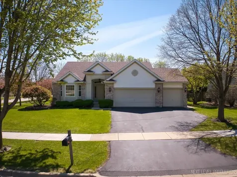 1502 Hartsburg Lane North Aurora IL 60542
