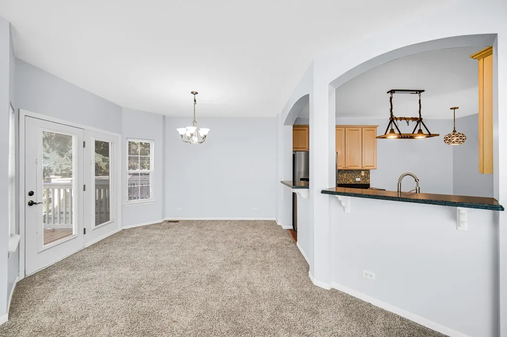1252 Townes Circle Aurora IL 60502