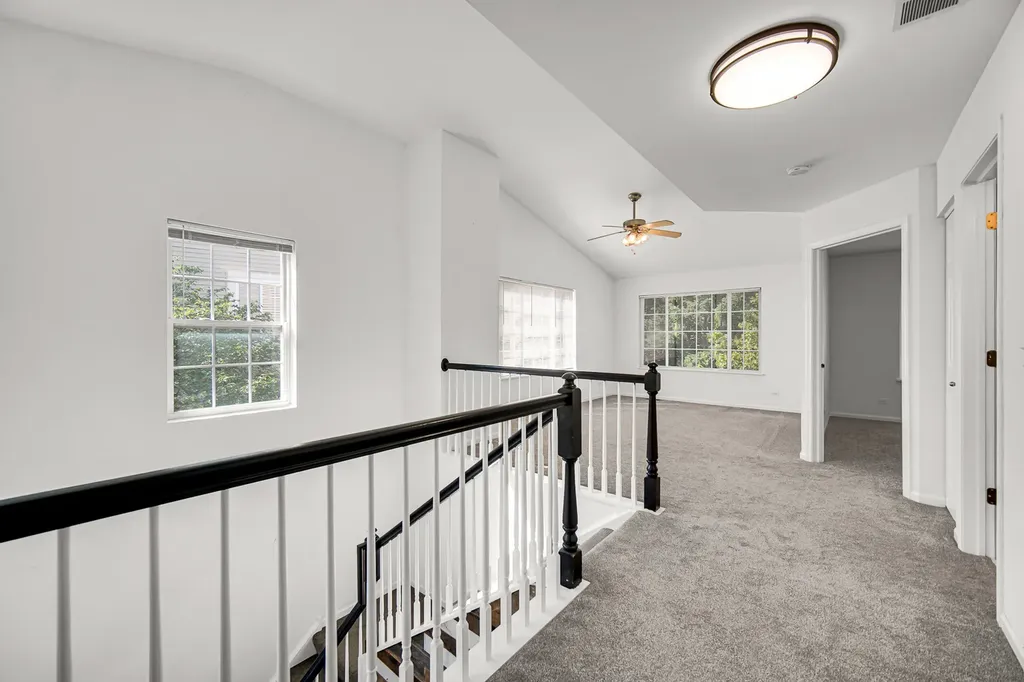 1252 Townes Circle Aurora IL 60502