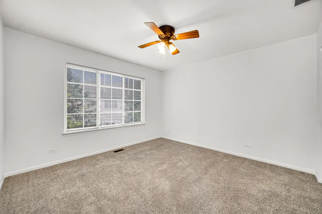 1252 Townes Circle Aurora IL 60502