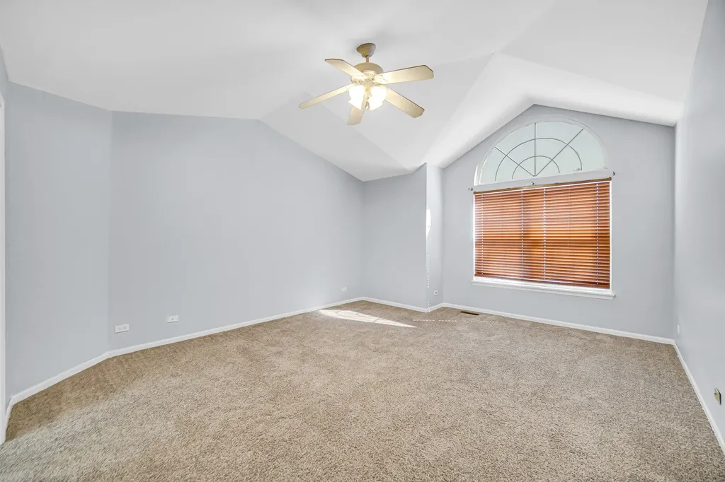 1252 Townes Circle Aurora IL 60502