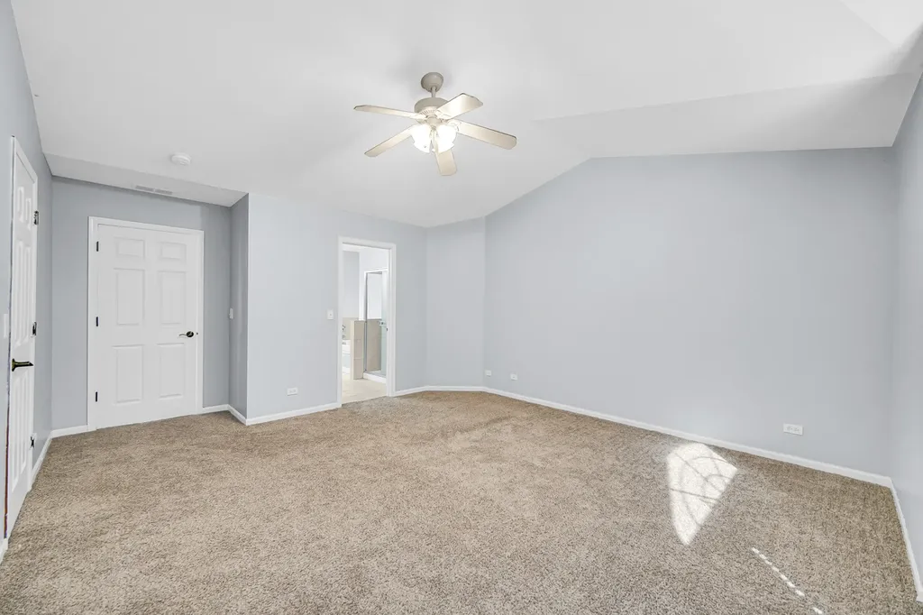 1252 Townes Circle Aurora IL 60502