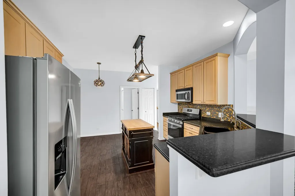 1252 Townes Circle Aurora IL 60502