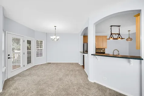 1252 Townes Circle Aurora IL 60502