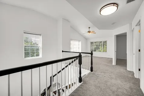 1252 Townes Circle Aurora IL 60502