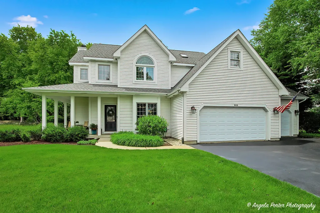 803 Silver Glen Road Mchenry IL 60050