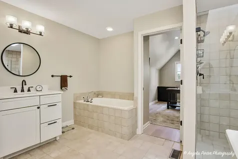803 Silver Glen Road Mchenry IL 60050