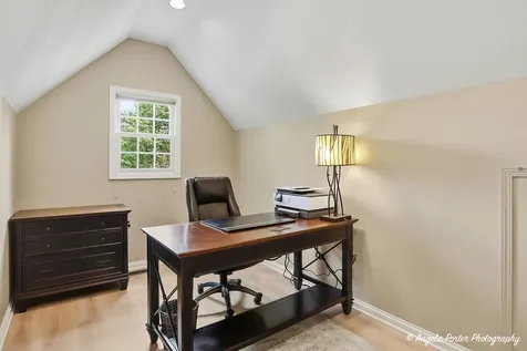 803 Silver Glen Road Mchenry IL 60050