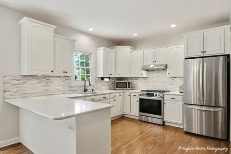 803 Silver Glen Road Mchenry IL 60050
