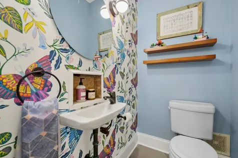4549 North Springfield Avenue Chicago IL 60625