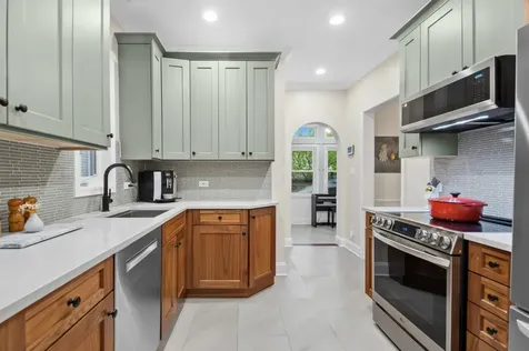 4549 North Springfield Avenue Chicago IL 60625