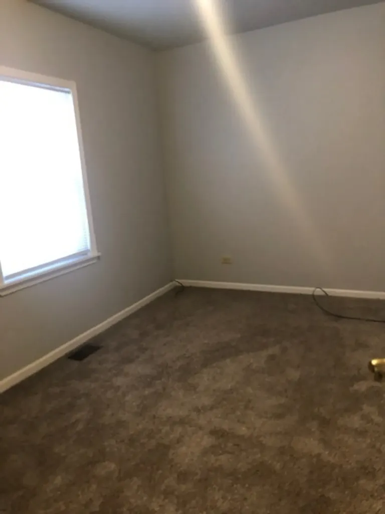 11366 South Hermosa Avenue Chicago IL 60643